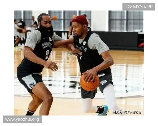 如何在球友体育官方网站查询球队阵容和比赛分析数据